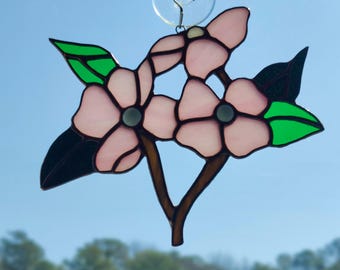 Atrapasueños de flores de cerezo en vitral hecho a mano