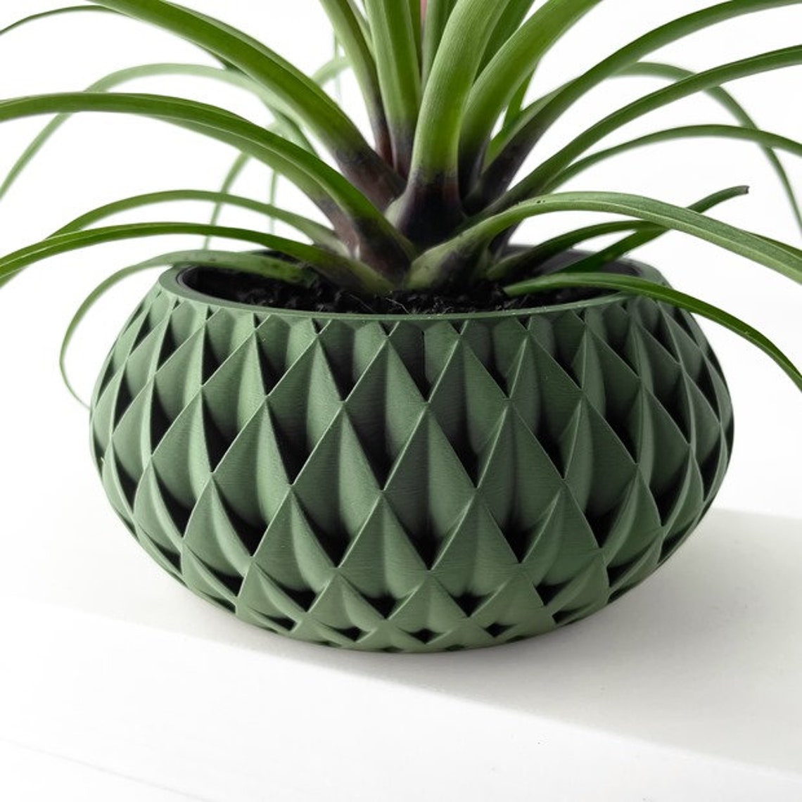 Diamond Pattern Planter