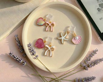 Charm personalizado para Kindle, charm de corazón y lazo para tapón antipolvo de Kindle, CuteCore, regalos personalizados para amantes de los libros, regalo para lectores, decoración para Kindle, charm para teléfono