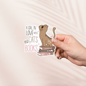 Ein Mädchen in Liebe mit Katzen und Büchern Aufkleber, süßer Bücherwurm Vinyl Aufkleber, Bookish Merch, Geschenk für Bücherliebhaber, e-reader Kindle Aufkleber, Leseliebhaber
