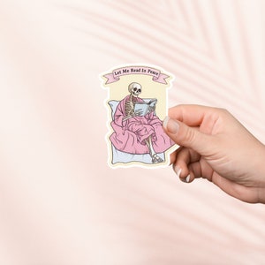 Laat me in vrede lezen Sticker, Kindle Sticker, Bookish Merch, Book Lover e-reader Gift, Reading Lover, smut reader, skeleton reading, booktok