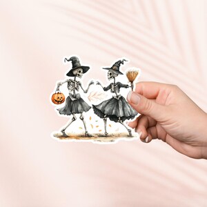 Pegatina de esqueleto bailando de Halloween, pegatina de vinilo, pegatinas para Kindle, regalo de vacaciones, regalo para amantes de los libros, regalo para lectores electrónicos, Smut Reader, Cottagecore