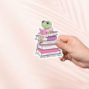 Hübsches Mädchen las Bücher Aufkleber, niedlicher Leseratte, Bücherwurm Merch, Buch-Liebhaber-Geschenk, e-reader Kindle Aufkleber, Leseliebhaber, Schmutzleser