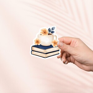 Sticker livres et café, Sticker vinyle livresque mignon, produit livresque, cadeau pour les amoureux des livres, Stickers Kindle pour liseuse, amateur de lecture, automne douillet