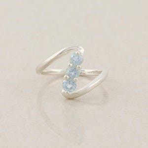 Sterling Silver Natural Blue Topaz Bypass Ring Size 6
