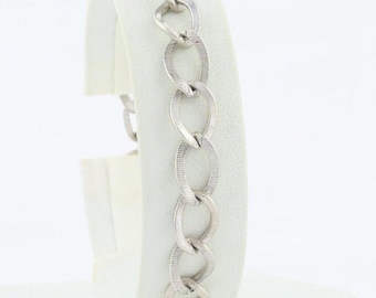 Sterling Silver Charm Bracelet: 7-Inch Oval Link