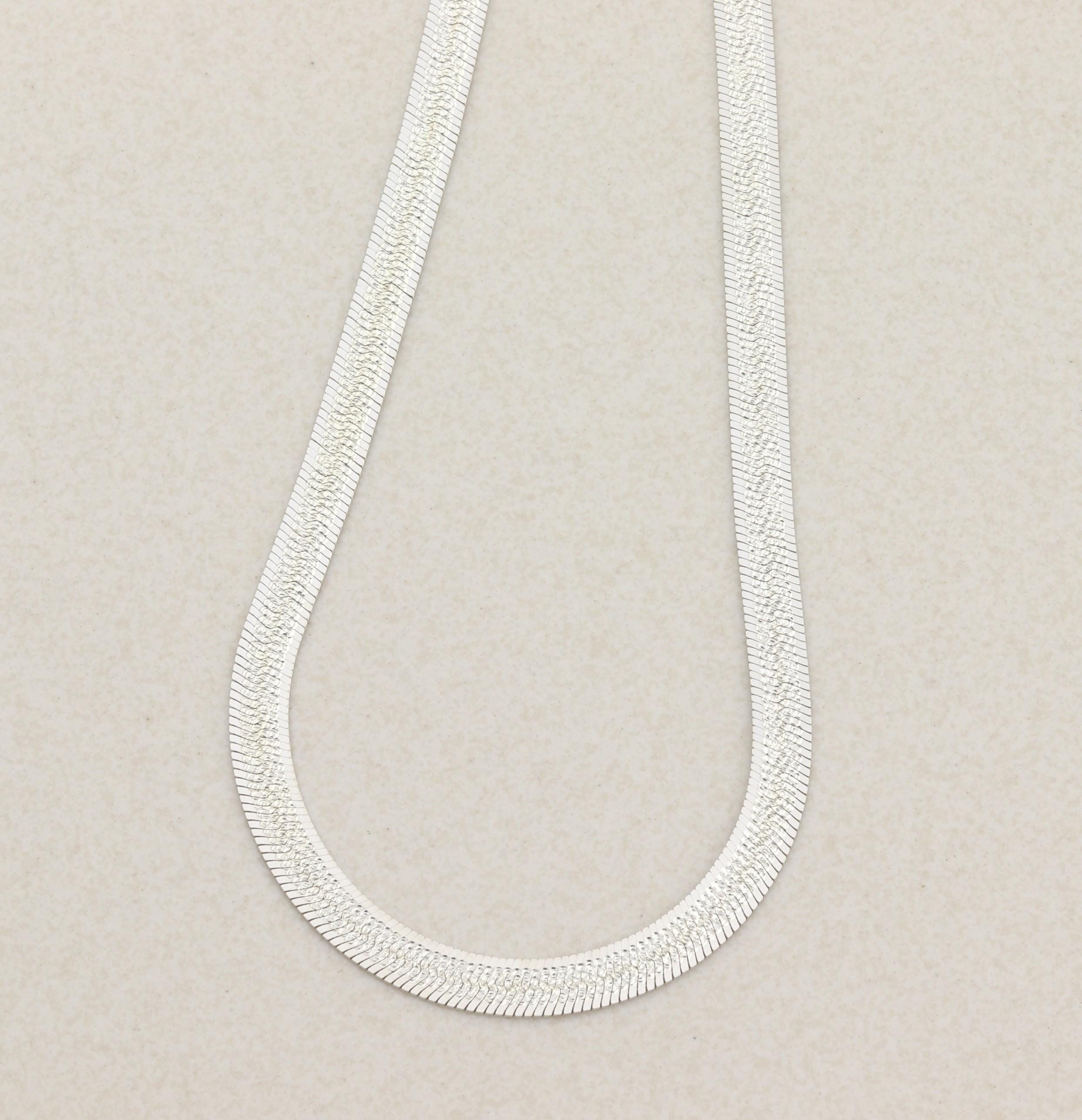 Sterling Silver Textured Herringbone Chain Necklace 18