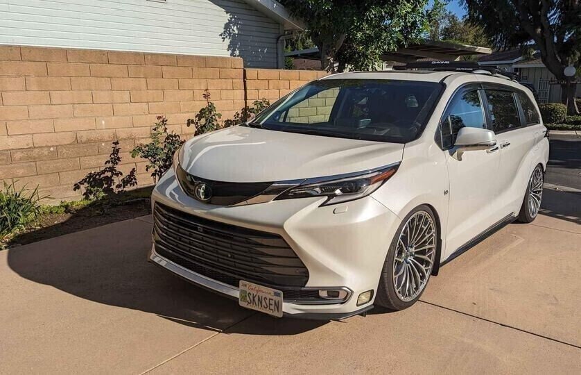 Toyota Sienna License Plate Bracket Relocation Kit 20212024 4th Gen