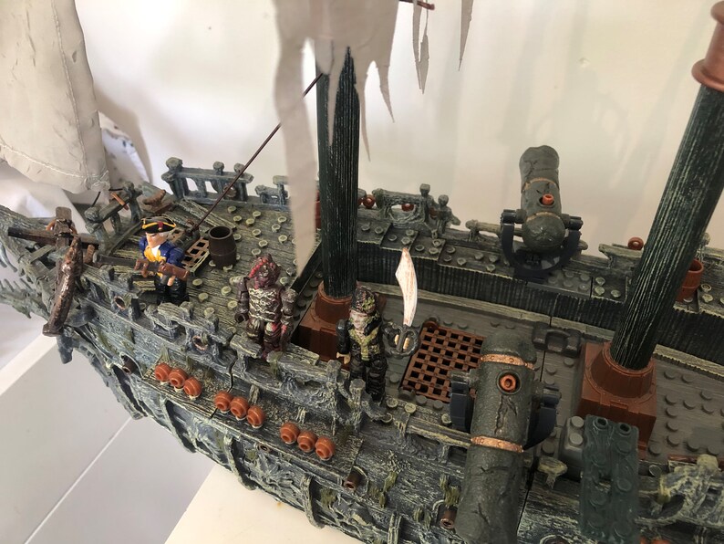 Mega Bloks Flying Dutchman 1067 Pirates of the Carribean Etsy