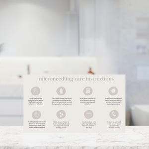 Puede incluir: Instrucciones de cuidado para microneedling con iconos y texto que describen qu&eacute; evitar despu&eacute;s de un tratamiento. Evite tocar el &aacute;rea tratada durante al menos 24 horas, use un limpiador suave y evite frotar, evite el ejercicio intenso durante 24 horas, evite la luz solar directa y aplique protector solar diariamente, evite maquillarse durante al menos 24 horas, beba mucha agua, evite los productos con ingredientes activos y p&oacute;ngase en contacto con nosotros si nota alg&uacute;n dolor o costra.