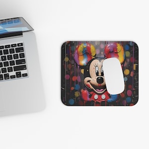 Mouse Pad, Fun Animal Desk Accessory, Unique Gift for Kids and Adults, Office Decor, Safari Themed Mouse Mat