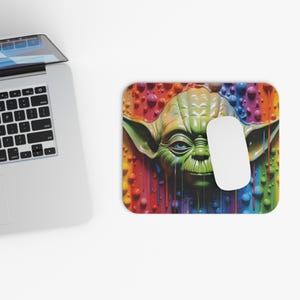 Mouse Pad, Fun Animal Desk Accessory, Unique Gift for Kids and Adults, Office Decor, Safari Themed Mouse Mat