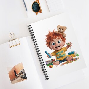 Cuaderno espiral infantil caprichoso - Intern of Mayhem, un bonito diario de escritura, material para el aula, vuelta al cole, regalos divertidos para niños