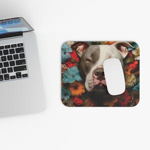 Mouse Pad, Fun Animal Desk Accessory, Unique Gift for Kids and Adults, Office Decor, Safari Themed Mouse Mat