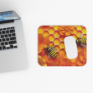Mouse Pad, Fun Animal Desk Accessory, Unique Gift for Kids and Adults, Office Decor, Safari Themed Mouse Mat