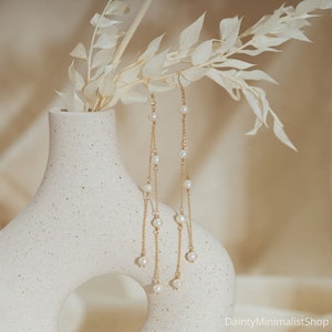 Pendientes de perlas largas delicadas, pendientes de borlas de perlas, pendientes de perlas múltiples naturales, pendientes de novia, pendientes de boda, regalo de dama de honor imagen 3