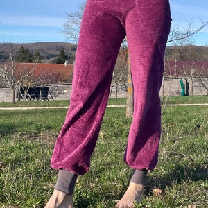 Casual stretch corduroy trousers with cuffs