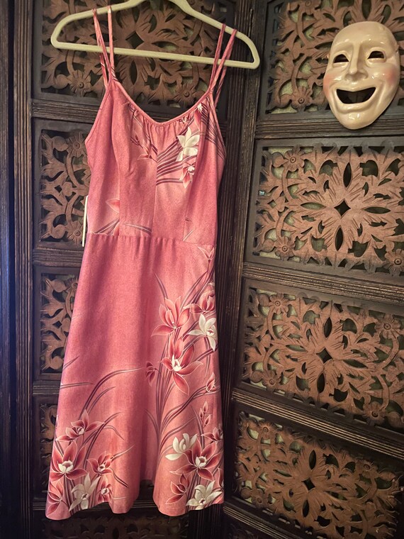 Pink Floral Hawaiian Dress - image 1