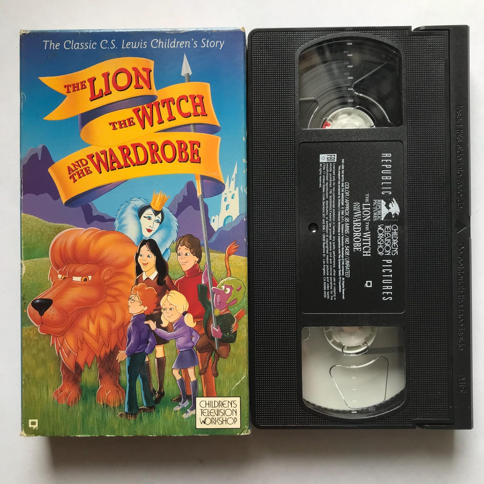 The Lion the Witch and the Wardrobe VHS Tape C.S.