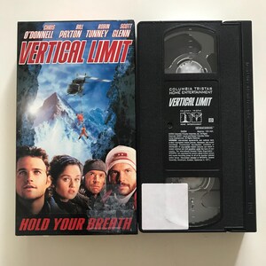 Vertical Limit VHS Movie Adventure Thriller Chris Odonnell Robin