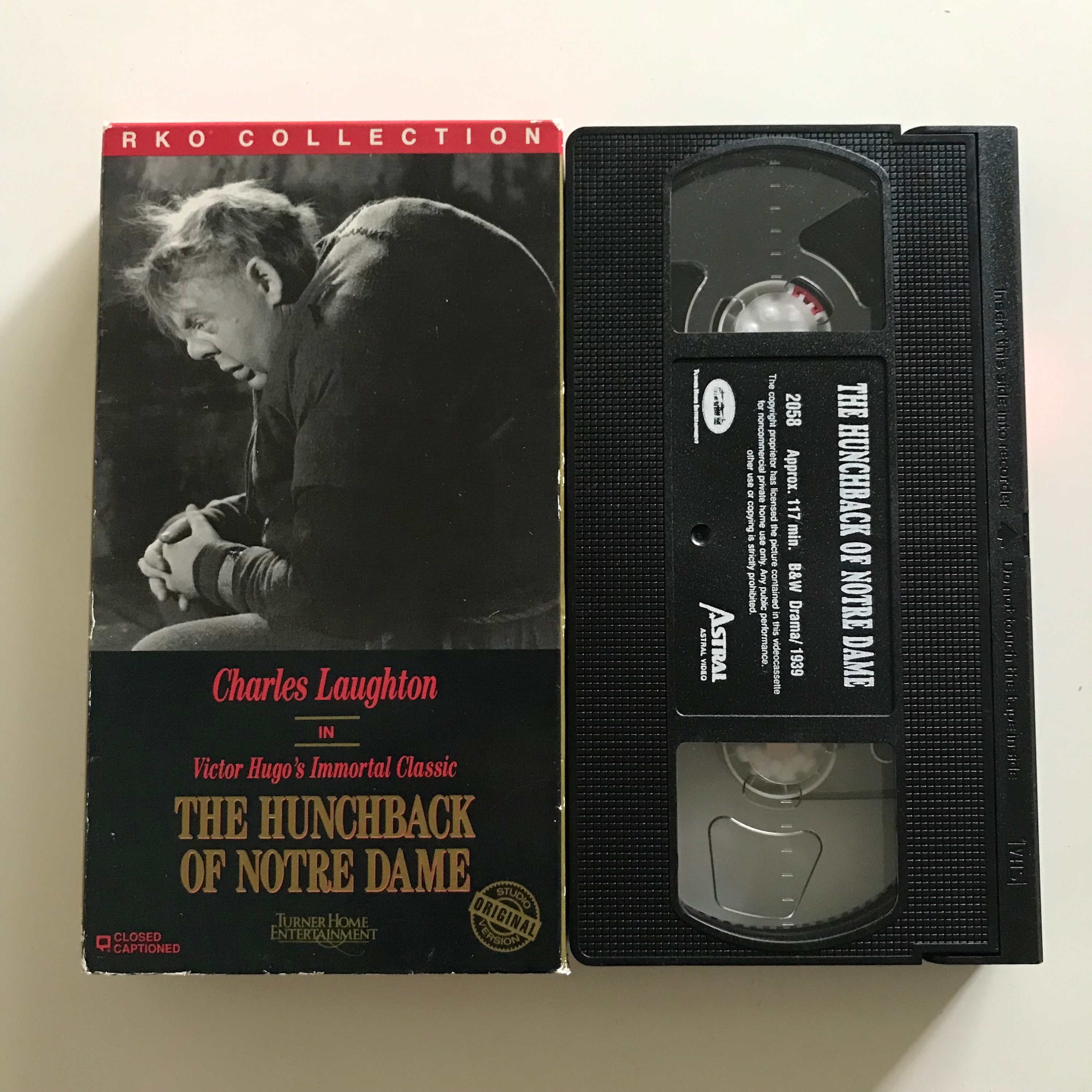 The Hunchback of Notre Dame VHS Tape 1939 30s Horror Classic