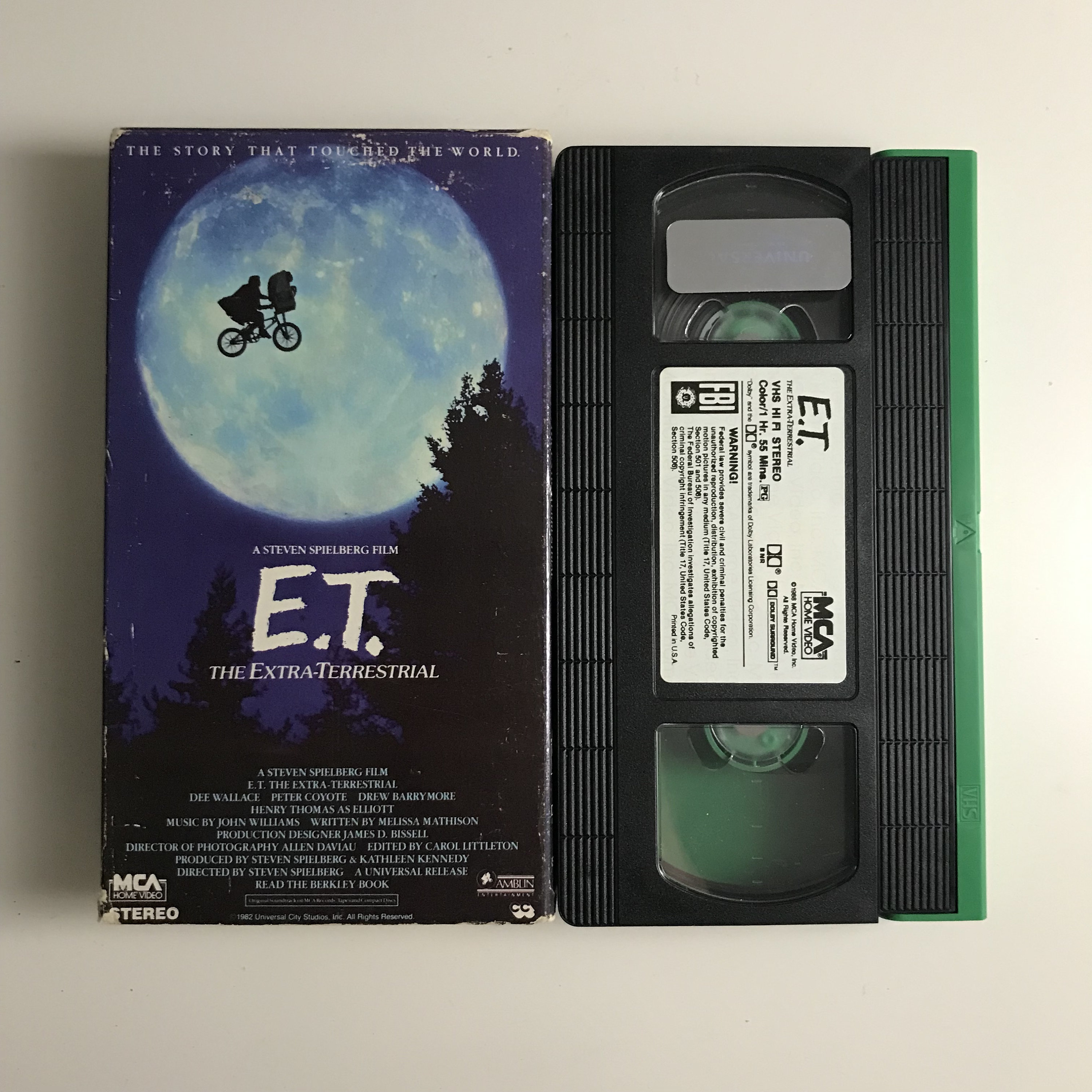 Vintage E.T. VHS Tape 80s MCA Home Video Extraterrestrial Green Tape