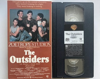The Outsiders VHS C. Thomas Howell Matt Dillon Francis Ford Coppola 80s