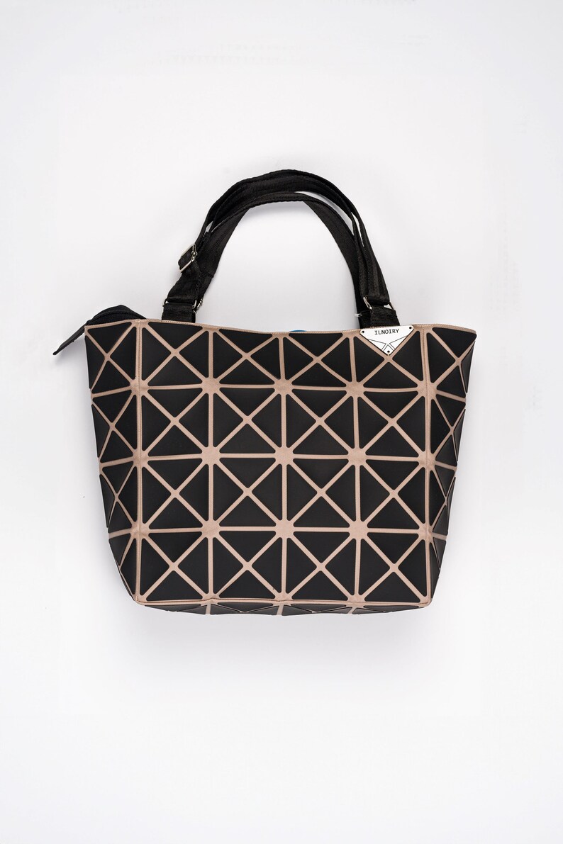 Borsa Borsa dal look quotidiano fatta a mano Borsa casual Look elegante Borsa geometrica facile da indossare Borsa dal design geometrico per streetwear Borsa a tracolla tutti i giorni immagine 5