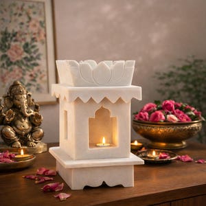 Maceta de tulsi de mármol blanco hecha a mano / Decoración de templo indio para el hogar