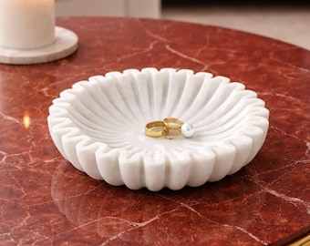 White Marble Urli Bowl: Handcrafted Indian Pooja Flower Bowl