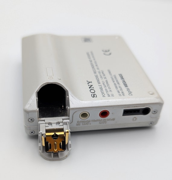 Sony MZ-R700PC Minidisc Player - Tested Playback Only - Cracked