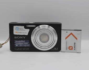 Sony Cyber-shot DSC-F55 Digital Camera Vintage Rotating Lens Retro