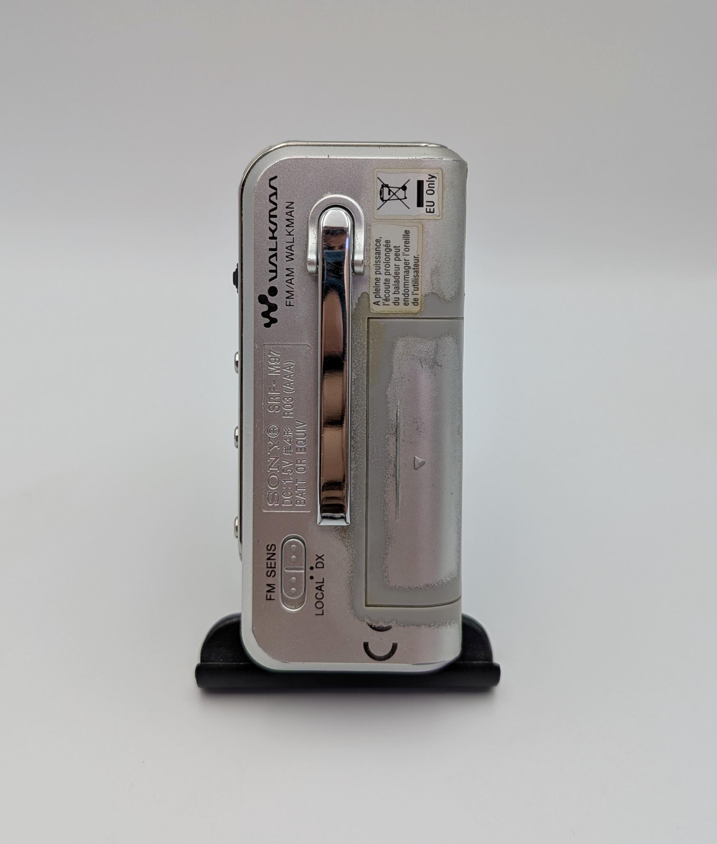 Sony Srf -m97 Dorado | Cuotas sin interés