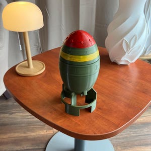 Mini Nuke Fat Man Replica | 3D Printed Fallout-Inspired Bomb Prop | Gamer & Geek Decor for Collectors