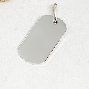 Äkta 925 sterlingsilverbricka, polerad silverhundbricka, massivt rektangulärt hänge, graverbar platta, present till honom, silver-ID-bricka, 25 x 13 mm