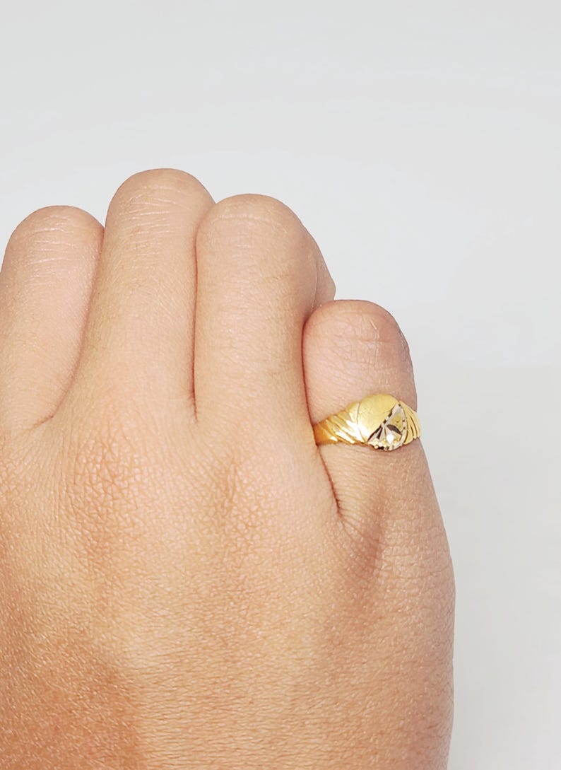 10K Yellow Gold VINTAGE Oval Ring, Gold Child Ring, Gold Pinky Ring ...