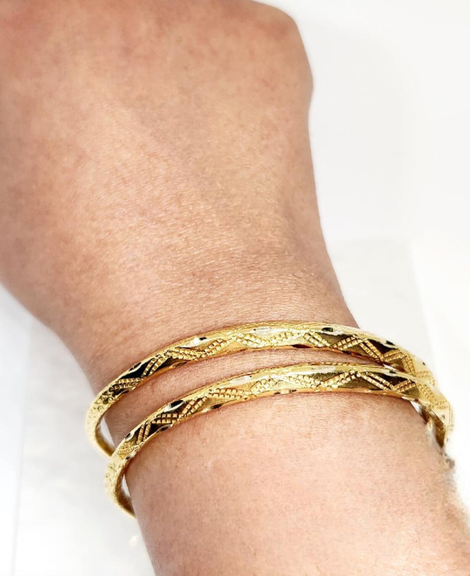 Solid Bangles 14K Yellow Gold Bangles, Gold Diamond Chisel Pattern Bangles, Unisex ...