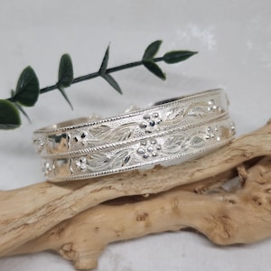 925 GENUINE Sterling Silver  VINTAGE Bangles, Grape Head Bracelets, Hand Carved Flower Bangles, Silver Floral Bangle, West Indian Bangles