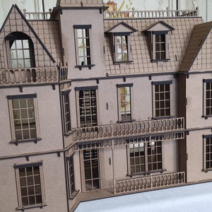 The Bostonian Mansion 1:12th scale dolls house kit &quot;New to our Range&quot;