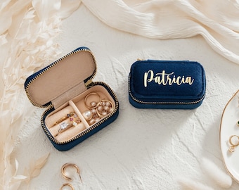 Custom Velvet Jewelry Box, Travel Jewelry Box, Wedding Bridesmaid Gifts, Personalized gifts, Birthday Gift for Her, Mother's Day Gift