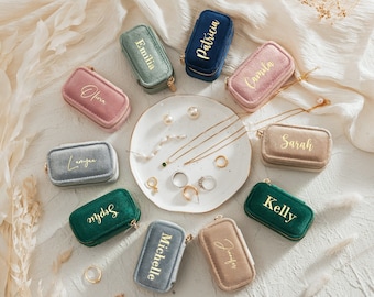 Custom Velvet Jewelry Box, Personalized Travel Jewelry Box, Wedding Bridesmaid Gifts, Birthday Gift for Her, Bridesmaids Gifts, Best Mom