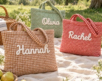 Personalized Quilted Heart Tote, Custom Name Gingham Bag, Christmas Gifts, Holiday & Birthday Gift, Weekender Bag, Everyday Bag