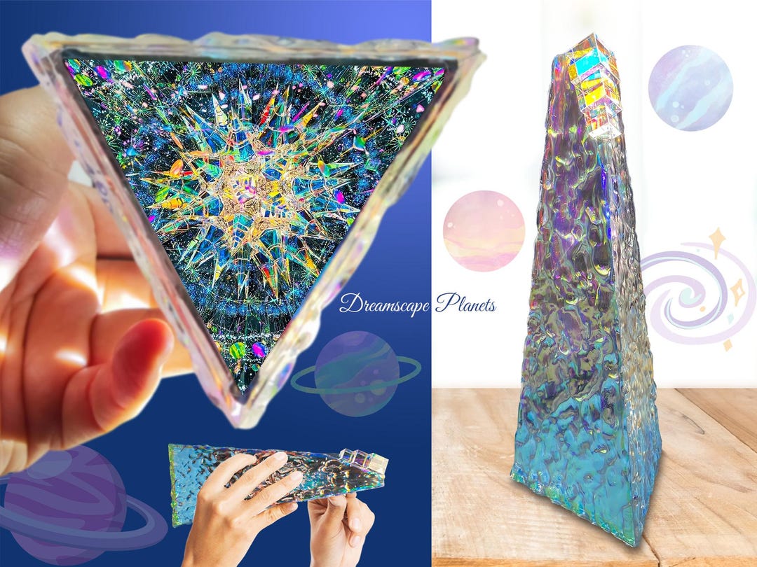 Caleidoscopio 3D hecho a mano con prismas cúbicos en la parte