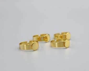 4pcs Gold-Plated Adjustable Stainless Steel Ring Bases with 8mm Round Flat Trays, Fits 8mm Glass Cabochons, Ideal for DIY Jewellery Making