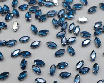4 x 8 oder 5 x 10 mm – 15 Stück Kristall-Türkis-Glas-Navette-Strasssteine, Dunkelblau, Silber Marquise, Pferdeaugen-Aufnähkristalle für DIY-Bastelarbeiten