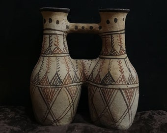 Berber terracotta water jar pottery vase from the Rif, Berbie Rif Moroccan Pottery
