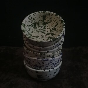 Ciotole in ceramica fatte a mano del Marocco, Insalatiera marocchina in ceramica maculata artigianale immagine 6