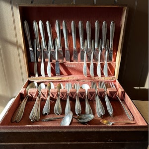 71 Piece Heirloom Lasting Spring Sterling Silver Set by Oneida (1949)