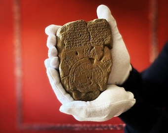 Babylonian Sumerian Map of the World/ Imago Mundi/Clay Tablet Replica