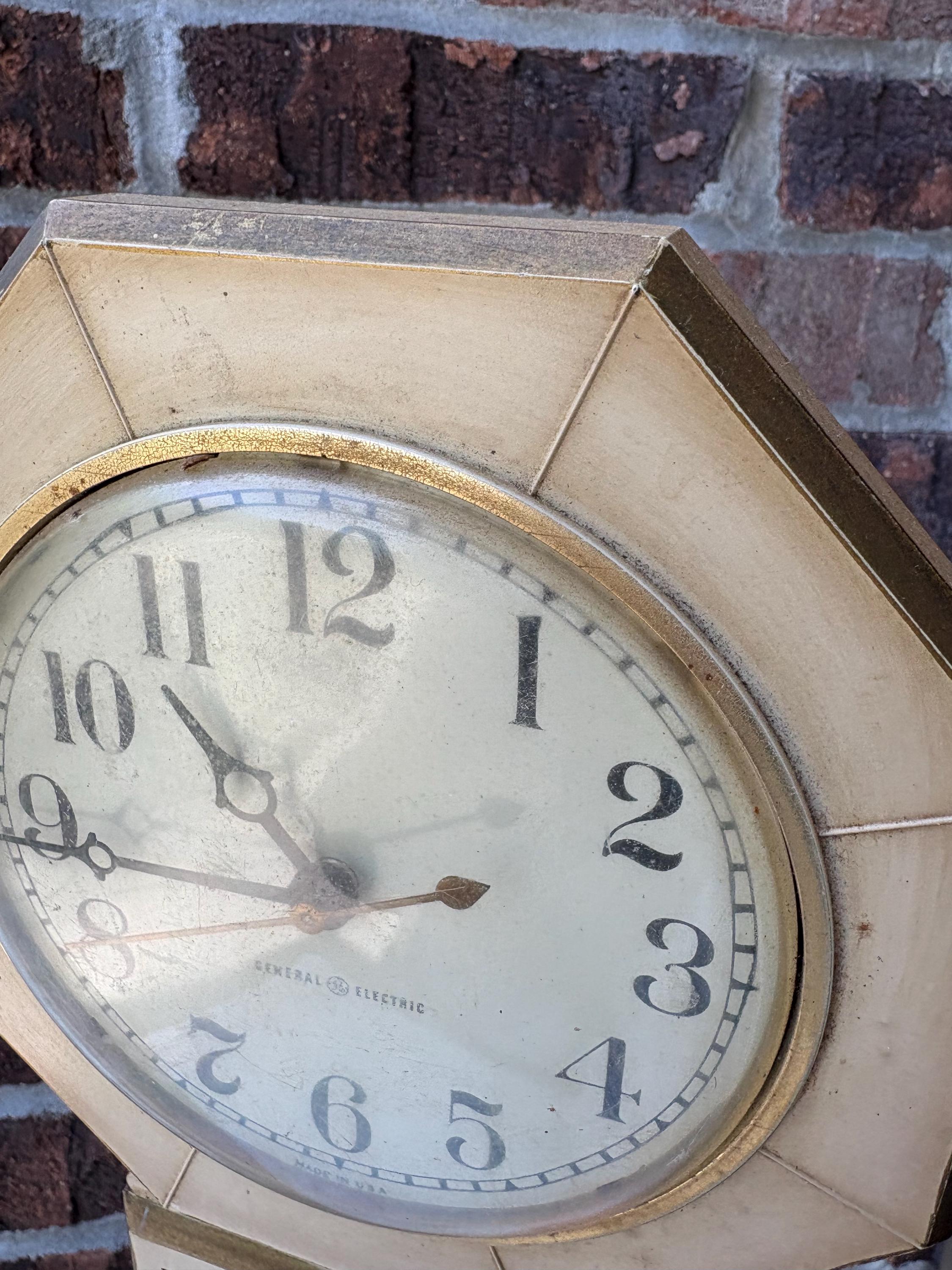 Vintage General Electric 2128A Kitchen Wall Clock Works Kitschy ...